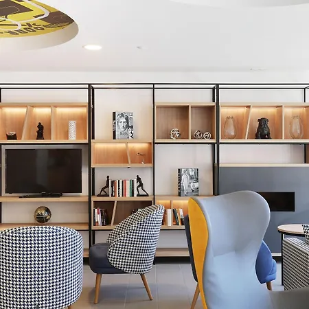 מלון Odalys Centre Compans Caffarelli 3*